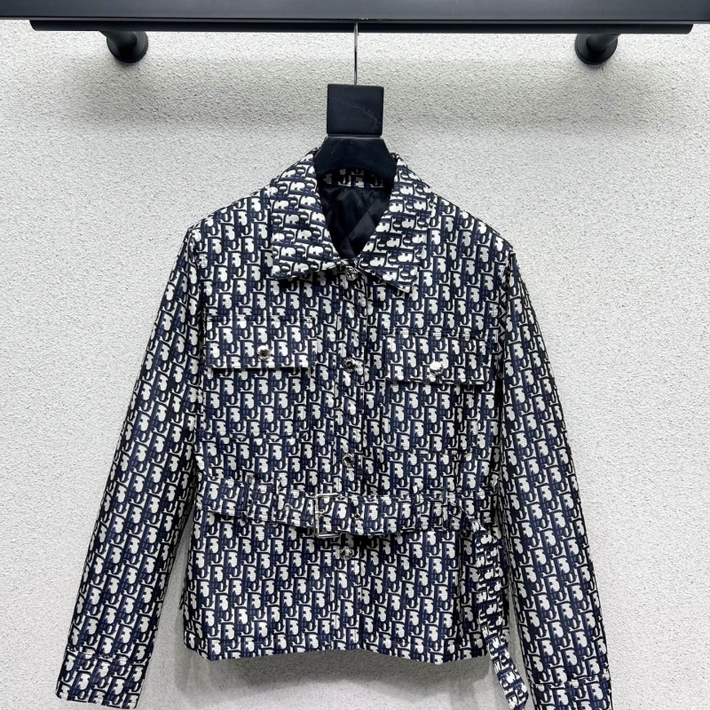 chr1st1an D10r outwear